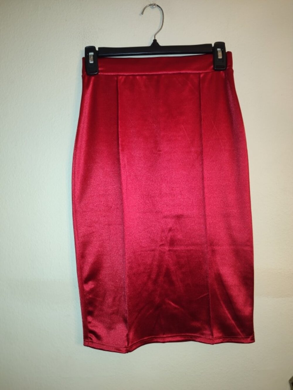 Women's Fashion Nova Red Satin Finish Pencil Skirt Size Small